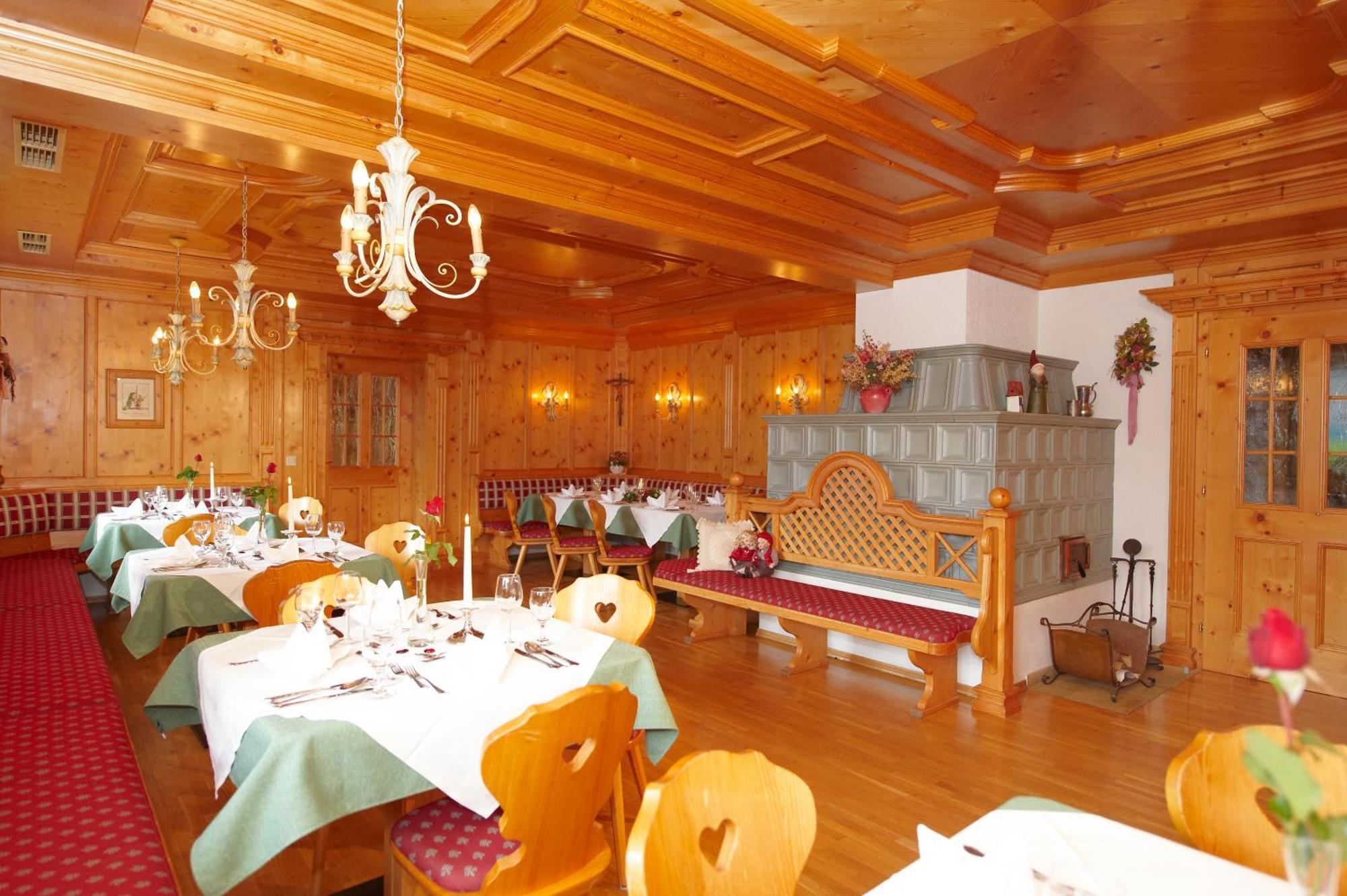 Landhotel Haeuserl Im Wald Grobming Exterior foto